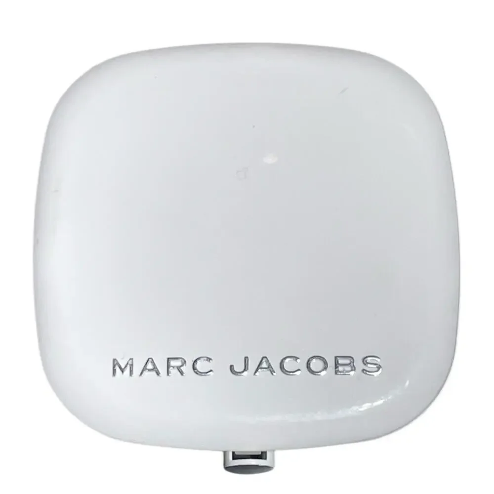 Marc Jacobs Tan-Tastic Compact Bronzer Travel Size